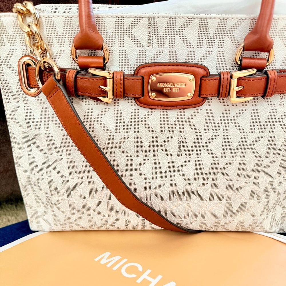 NWT Michael Kors Hamilton Satchel Shoulder bag